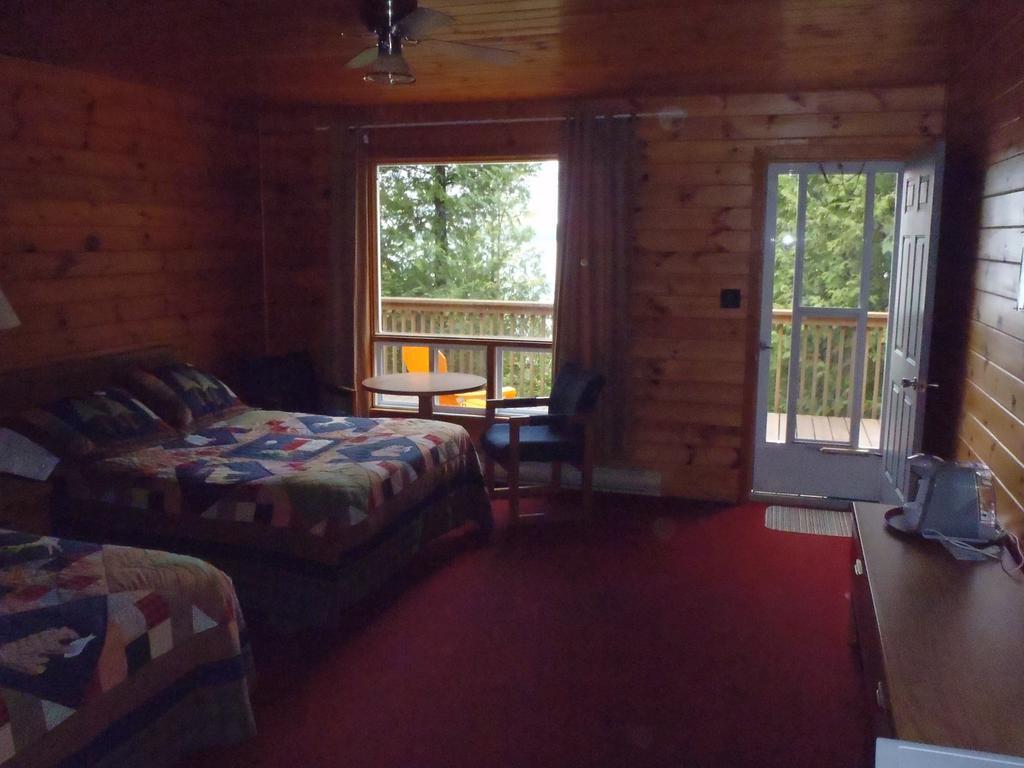 Red Lodge Resort Little Current Room photo