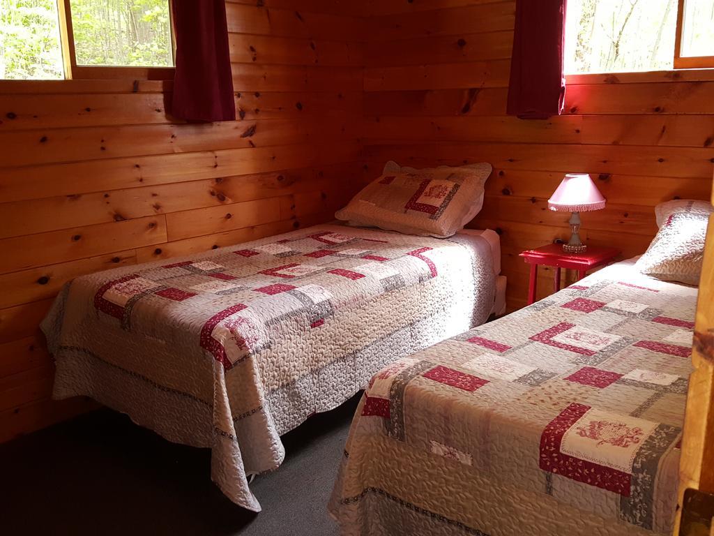 Red Lodge Resort Little Current Room photo